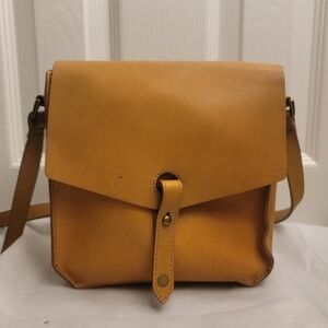 Madewell Brisbane crossbody tan bag